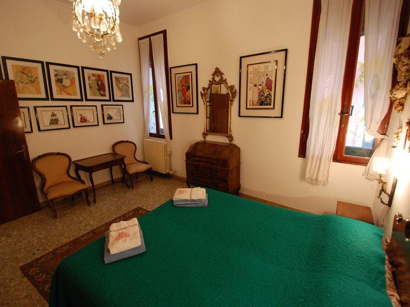 Apartment Campo Santa Maria Formosa By Interhome เวนิส ภายนอก รูปภาพ