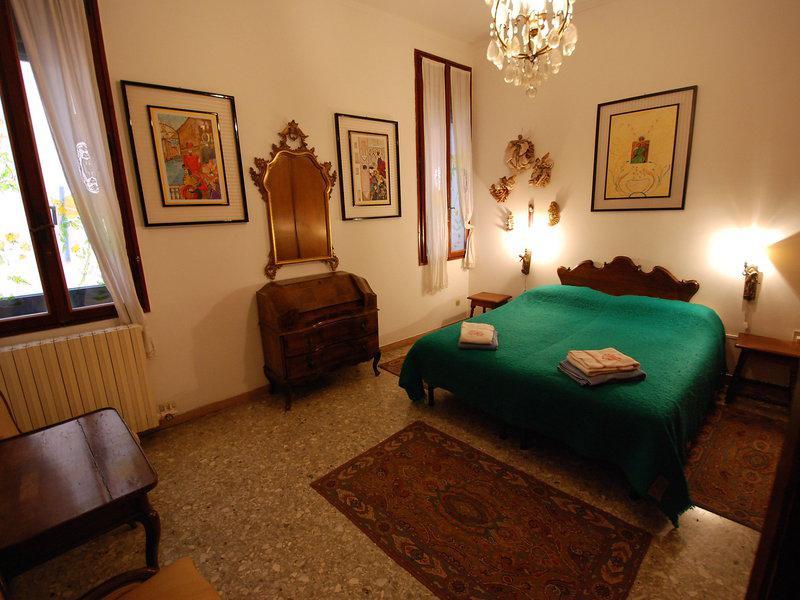 Apartment Campo Santa Maria Formosa By Interhome เวนิส ภายนอก รูปภาพ